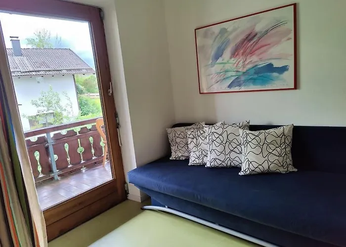 Grosse Wohnung Mit Dachterrasse